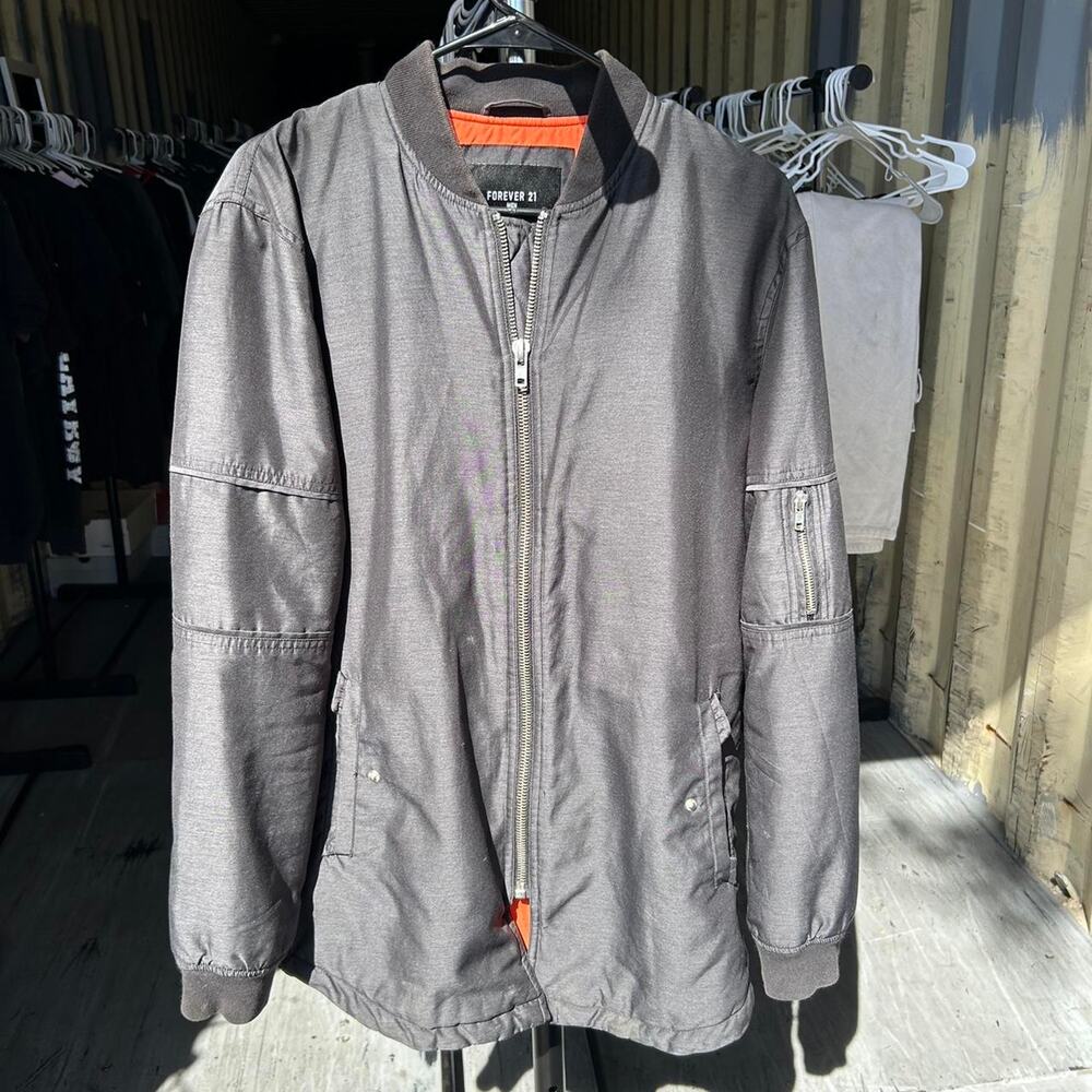 Size Medium - Forever 21 Men’s Bomber Jacket